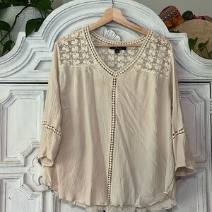 5 for $25! Vintage Boho Crochet Cream V Neck Top with 3/4 Length Sleeve Size 1X